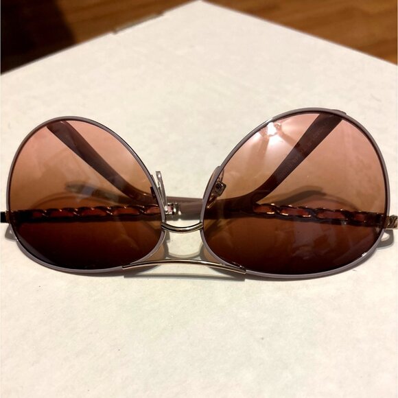 Tahari Pink & Gold Aviator Sunglasses With Chain Detail Chic Luxury Trending - Picture 7 of 8